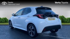 Toyota Yaris 1.5 Hybrid Design 5dr CVT Hybrid Hatchback